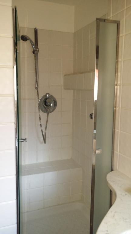 Mansarda Santa Margherita Apartment โบโลญญา ห้อง รูปภาพ
