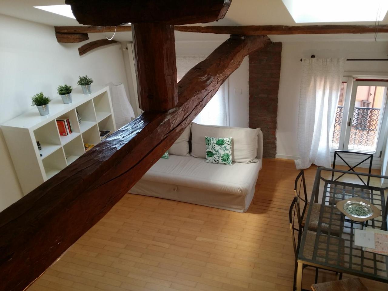 Mansarda Santa Margherita Apartment โบโลญญา ภายนอก รูปภาพ